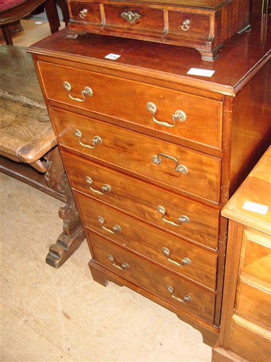 Mahogany pillar 5 drawer chest